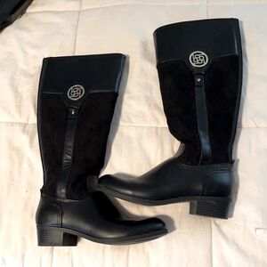 Liz Claiborne boots